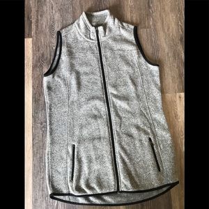 Old Navy Active Heathered black and Grey Vest